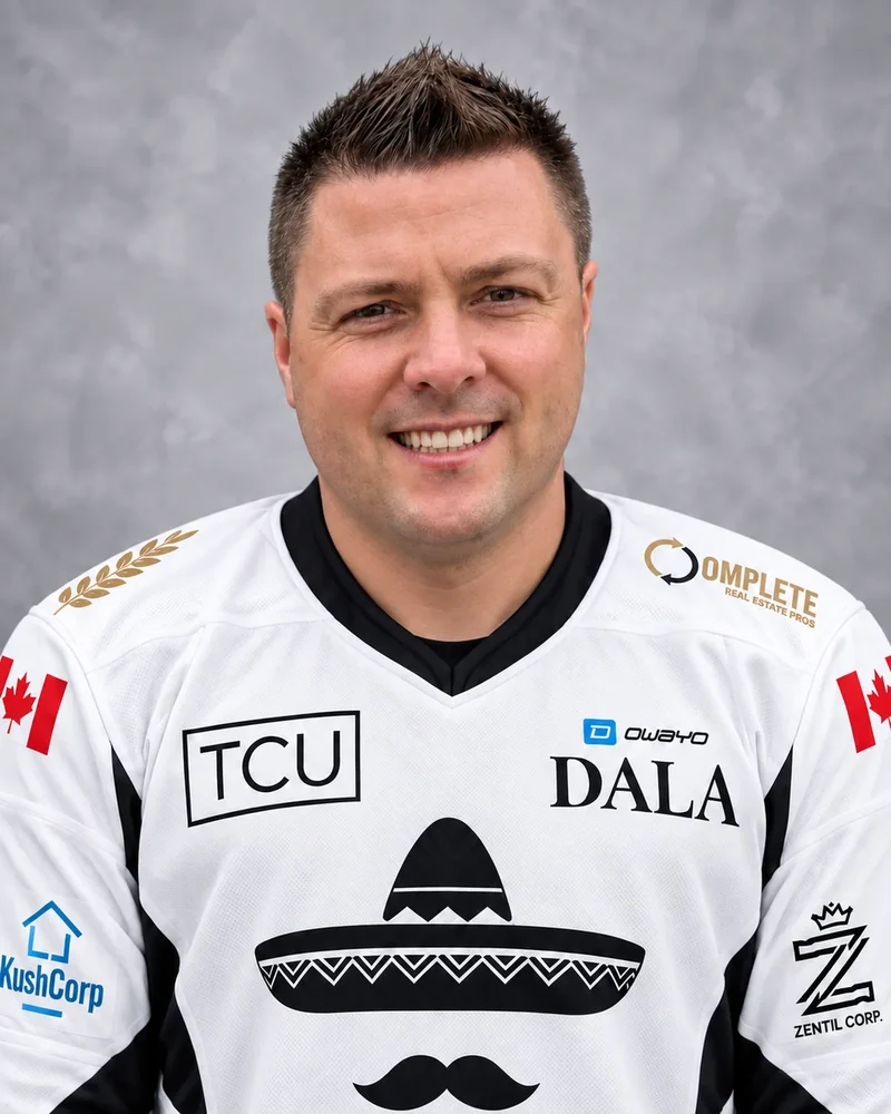 Adam Vaughan, chandail blanc